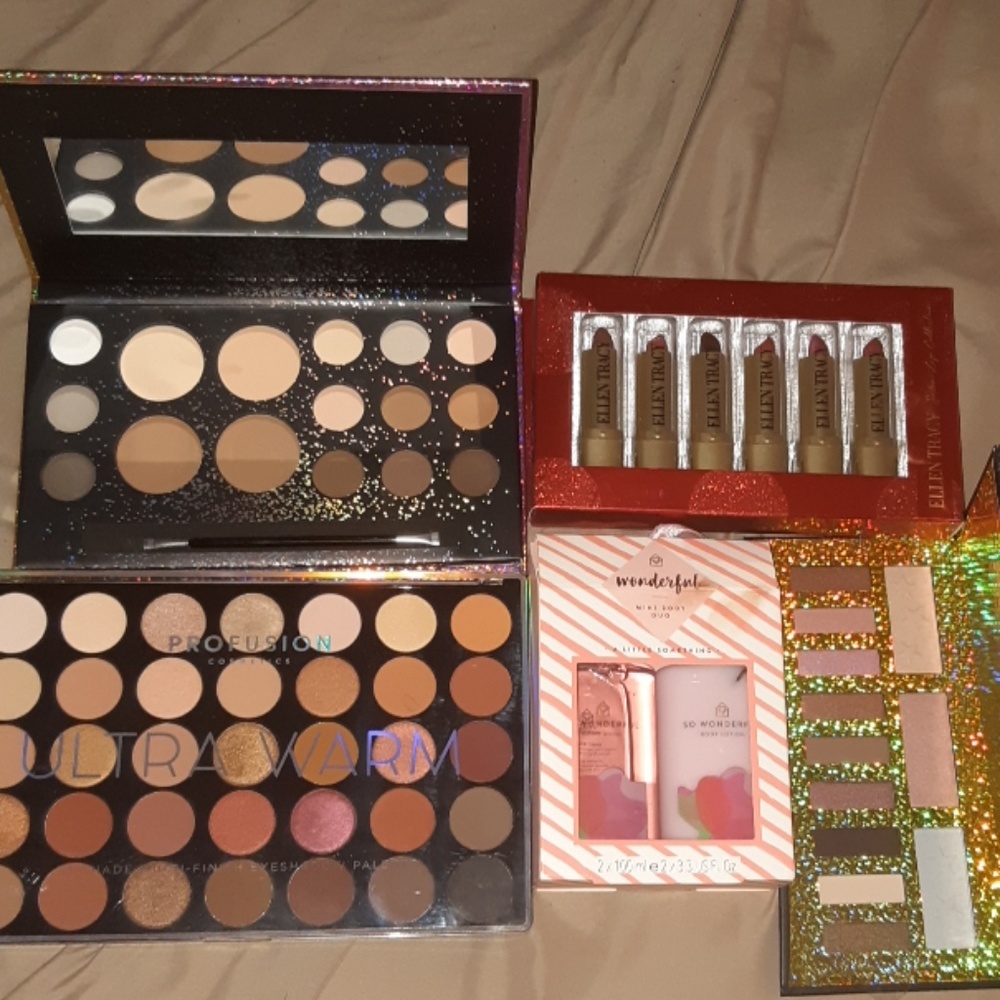Bundle of makeup and lotion